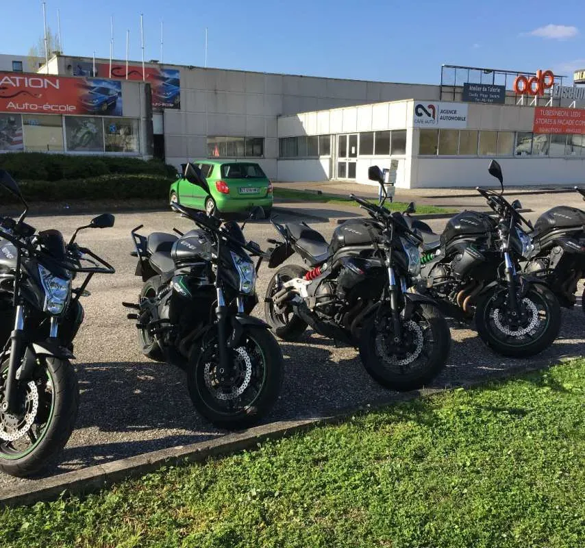motos